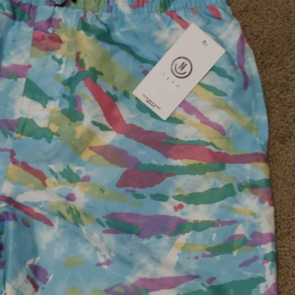NWT Neff Tie Dye Splatter Swim Trunks